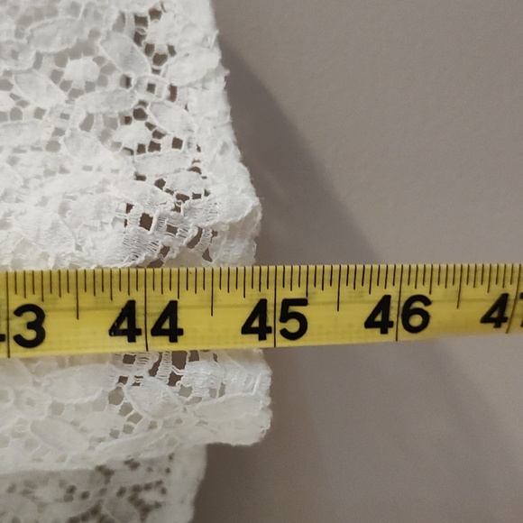 White Tahari Sleeveless Dress - Picture 15 of 16